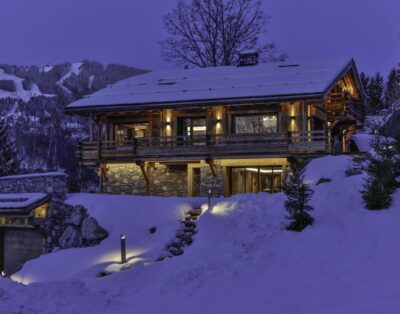 Luxurious Family Chalet with Pool, Sauna, Jacuzzi, Cinema is The Alpine Escape !