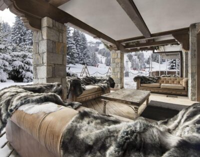 Unbeatable Ski-In/Ski-Out Apartment in Courchevel 1850