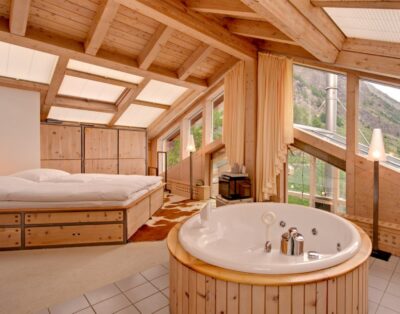 Extraordinary Designer Penthouse with Jacuzzi, Sauna & Elevator, in Zermatt