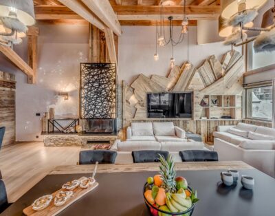 Luxury Self-Catered Chalet with Indoor Jacuzzi, Sauna & Fireplace, in Tignes