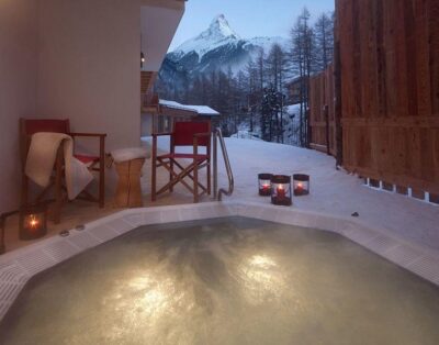 Fantastic Ski Chalet with Outdoor Hot Tub, Sauna & Fireplace in Zermatt