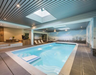 2 Bedroom Spa Central Accommodation with Shared Spa Facilities, in Verbier