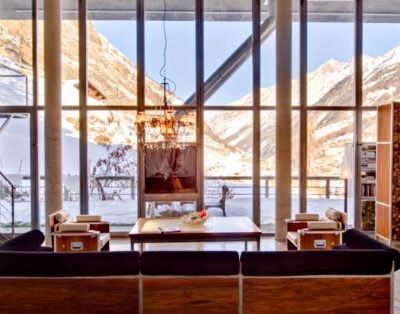 Stylish Catered Ski Chalet with  Jacuzzi, Sauna and Fireplace in Central Zermatt